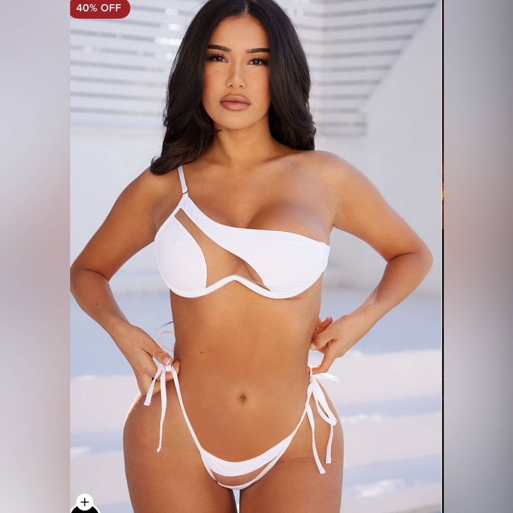 White One-Shoulder Bikini
